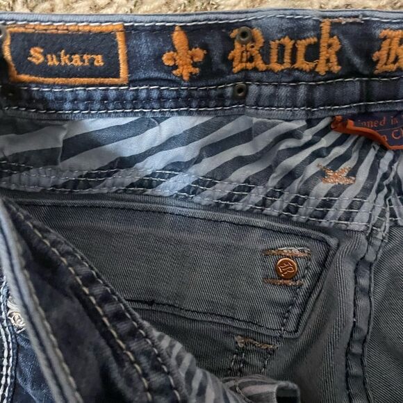 Rock Revival  Sukara Easy Crop Jeans Embellished Embroidered Women's sz 29 - Picture 3 of 9